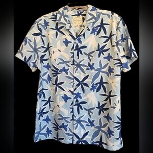 Men's Hawaiian Blue Floral Button Down Shirt